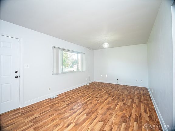 4th image of 5524 Glendell Dr
