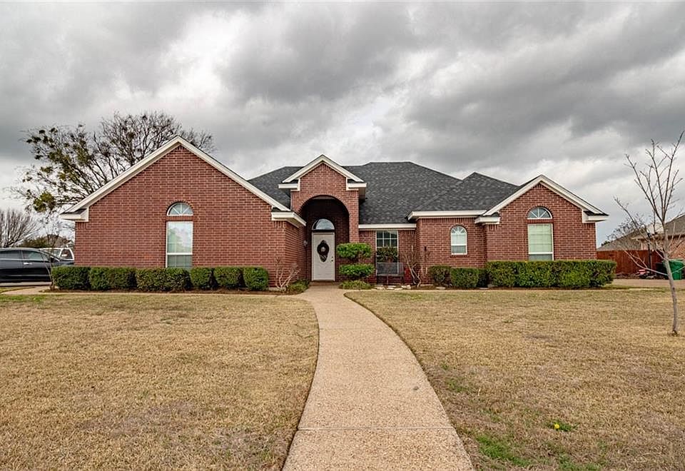 1st image of 1413 Thistle Park