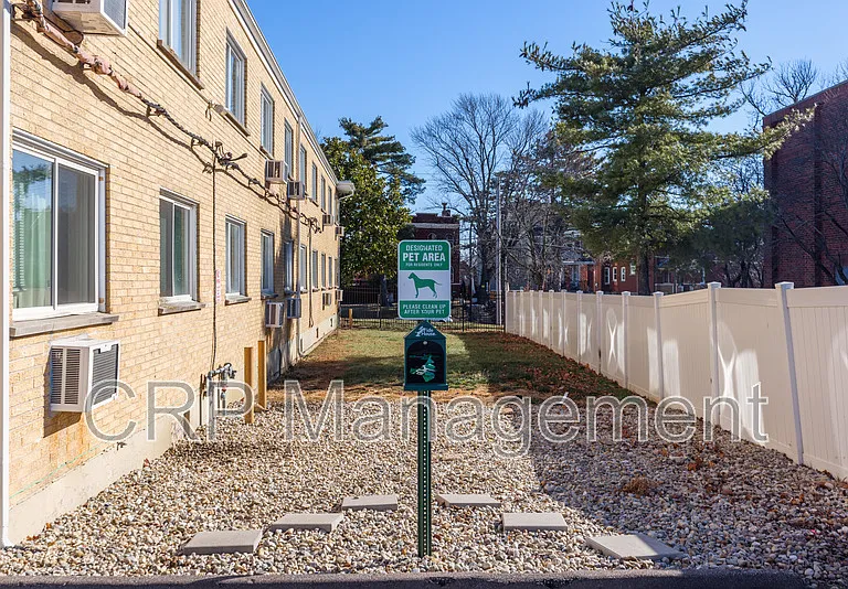 4255 Virginia Ave — Photo 12