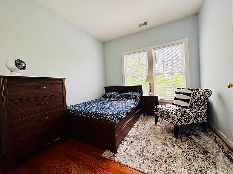 3670 Carriage Hill Dr — Photo 22