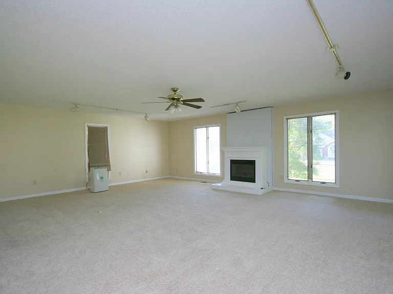 111 Heatherwood Dr — Photo 7