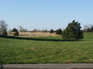 3313 Golf View Dr, Norfolk, NE 68701