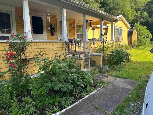594 Sunnyside Rd, Pennsboro, WV 26456
