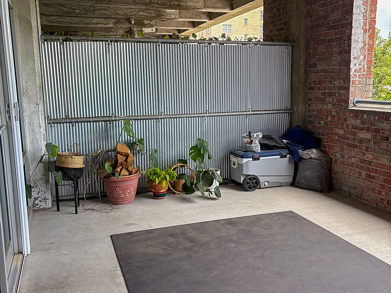 Congress Lofts — Photo 42