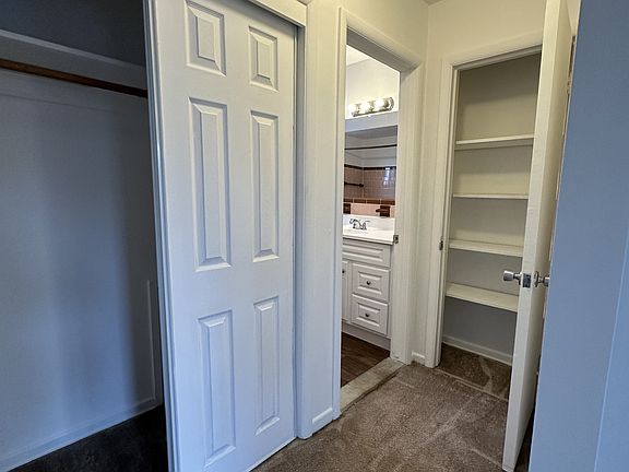 5th image of 28721 Jefferson Ave APT 208
