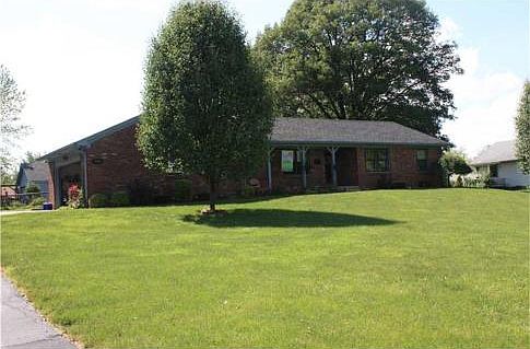 2nd image of 7540 Combs Rd