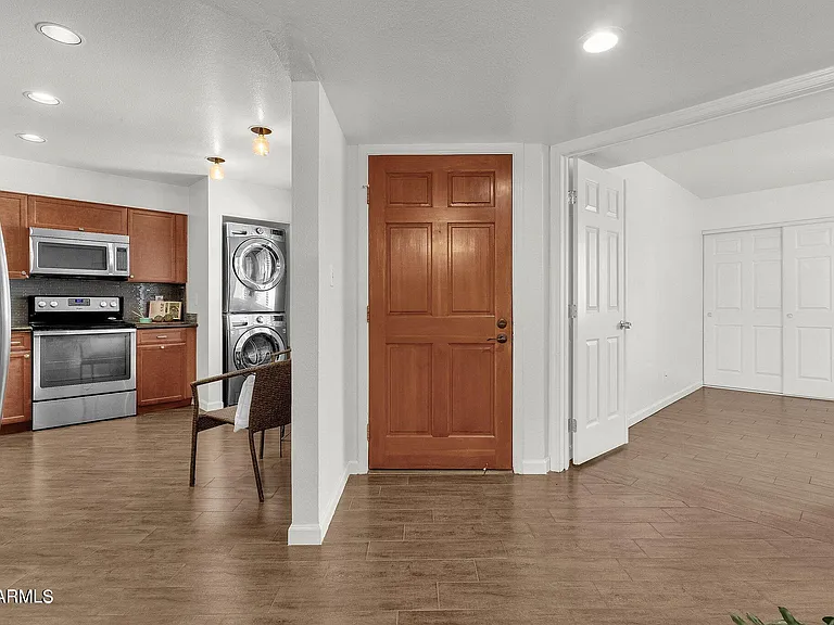 9450 N 94th Pl #119 — Photo 7