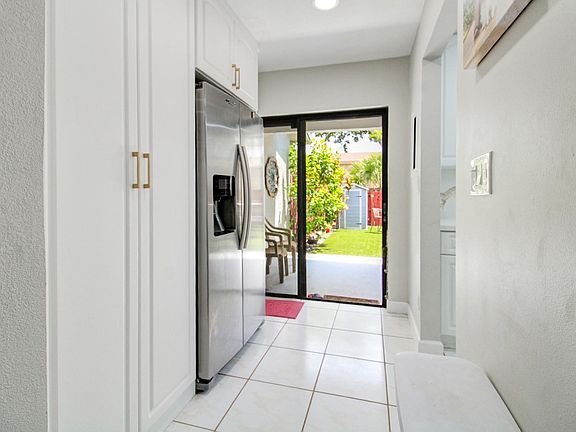 5th image of 10324 NW 3rd Street #4