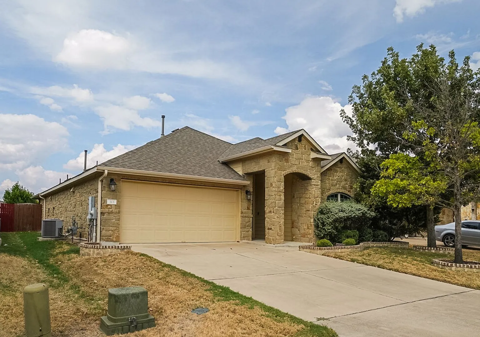 313 Longhorn Cavern Rd, Leander, TX 78641 — Photo 2