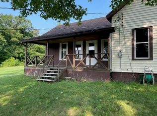 10821 Keepville Rd, Albion, PA 16401