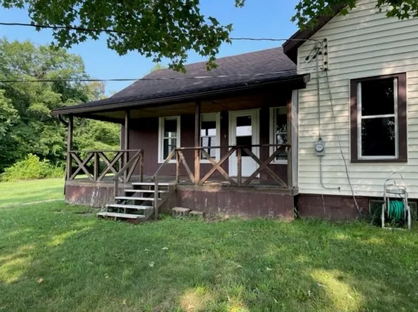 10821 Keepville Rd, Albion, PA 16401