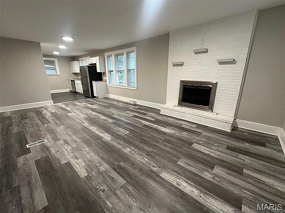2nd image of 503 Leslie Ave