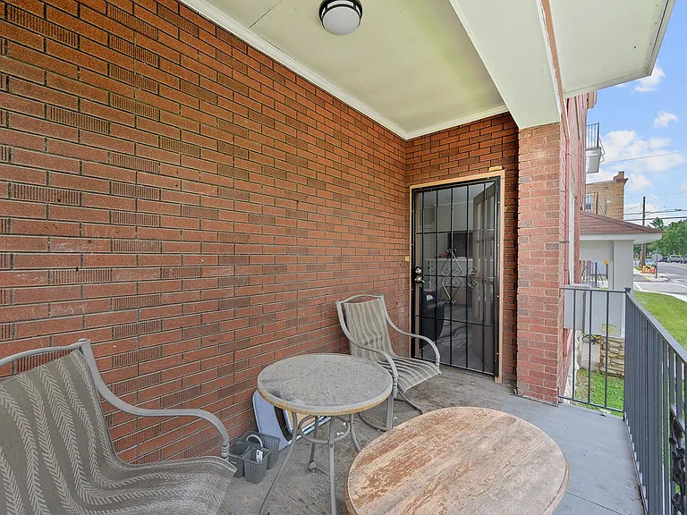 3306 Fairfield Ave #1 — Photo 6