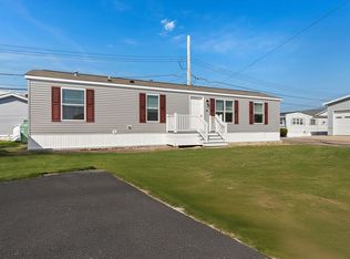 131 Washington St Trailer 50, Foxboro, MA 02035