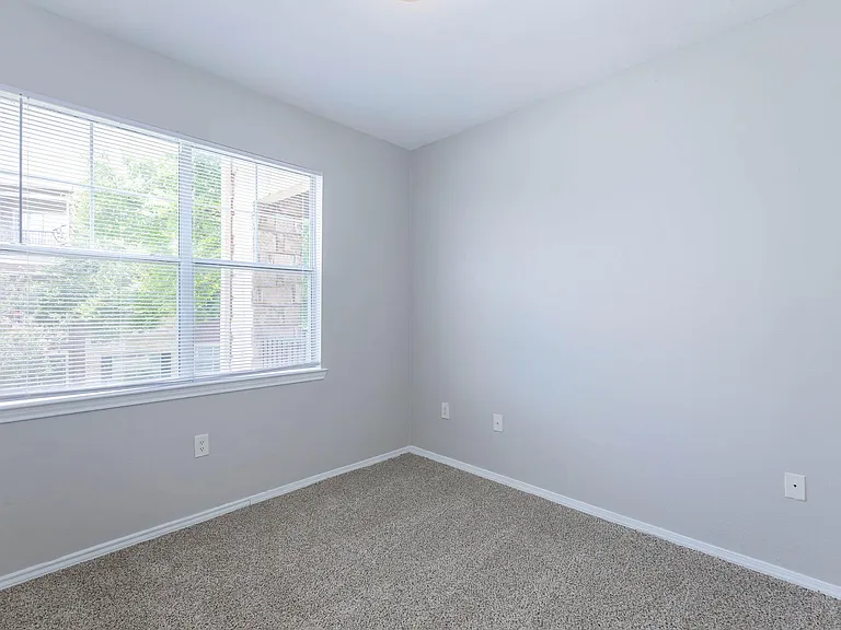 1401 S Aw Grimes Blvd — Photo 92