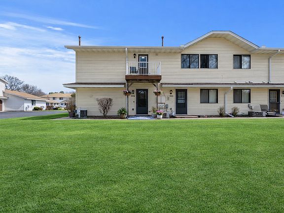 5th image of 2661 Brookdale Ln