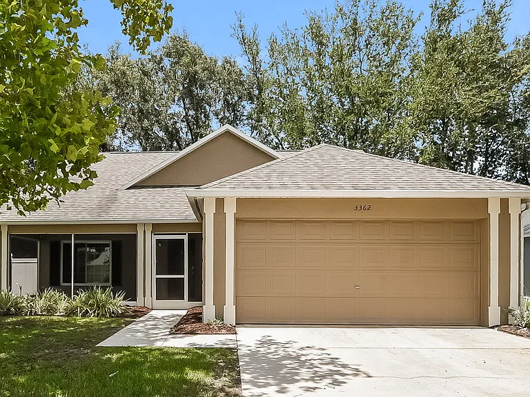 3362 Kelsey Ln — Photo 1