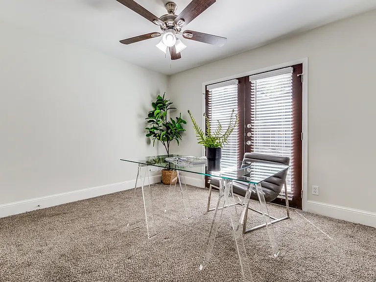 10211 Regal Oaks Dr #120 — Photo 11