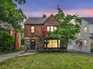 3813 Bushnell Rd, University Heights, OH 44118