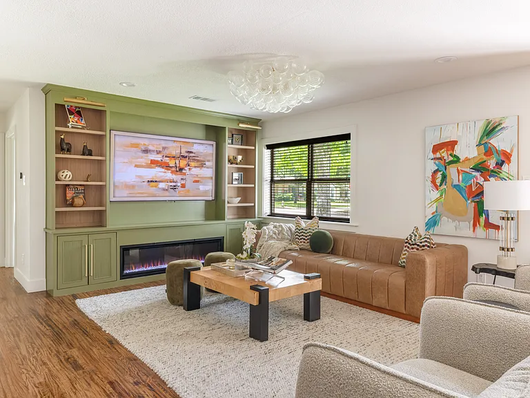 9831 Lakemont Dr — Photo 11