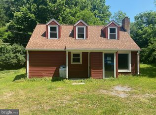 18320 Hemlock Ln, Sharpsburg, MD 21782