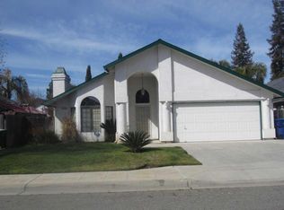 1116 N Purdue Ave, Clovis, CA 93611