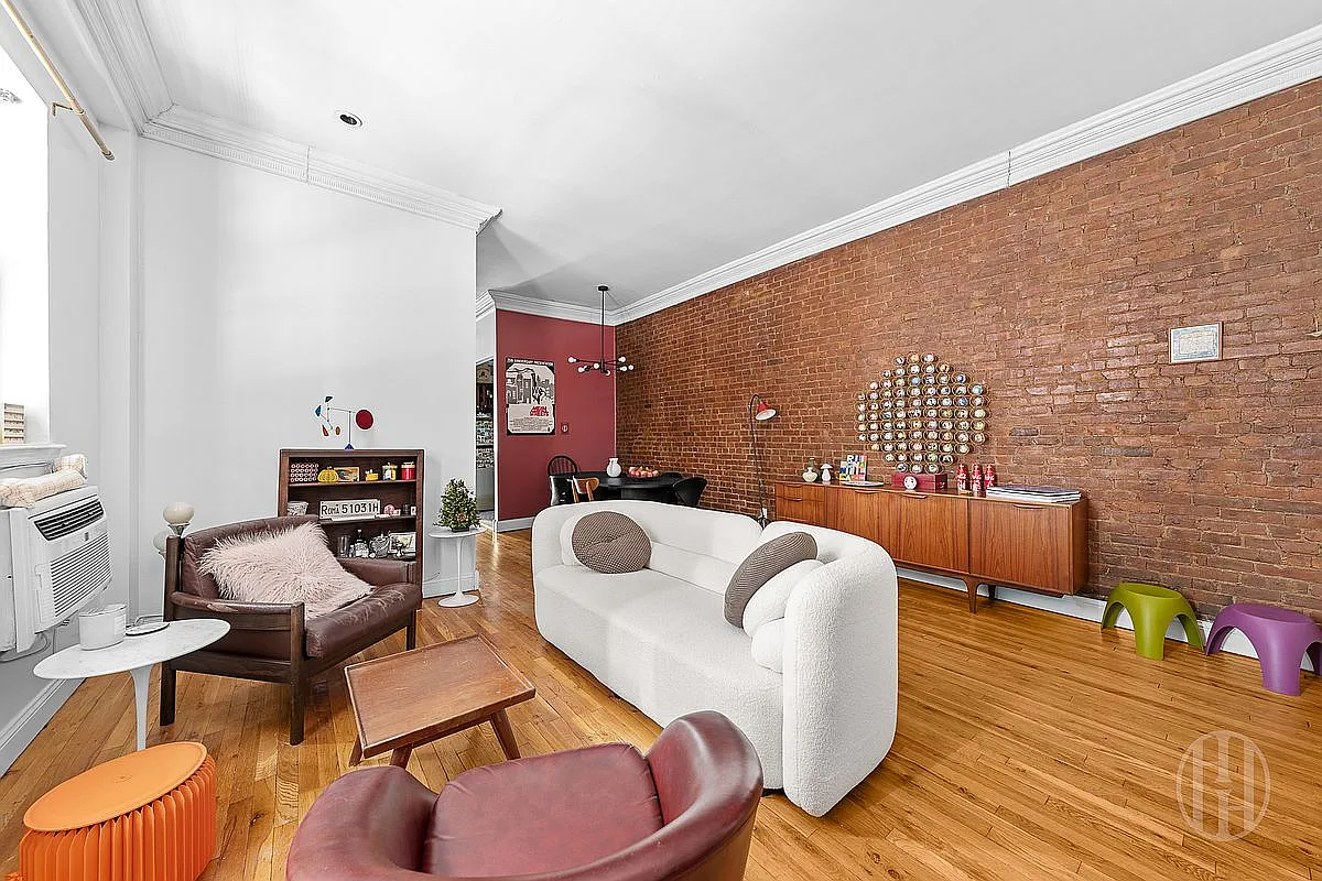 74 W 85th St APT 5 photo 1