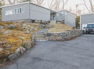 72 Sargent Rd, Swampscott, MA 01907