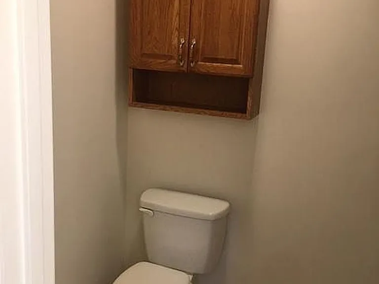 742 Reedy Cir — Photo 8