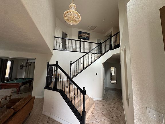 2nd image of 280 Aldeburgh Cir