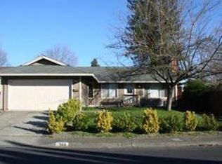 566 Lamont Ct, Rohnert Park, CA 94928