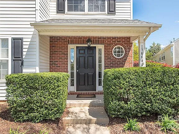 17660 Caldwell Track Dr — Photo 4