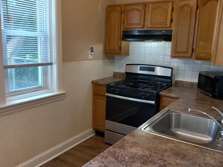 5629 Chew Ave — Photo 11