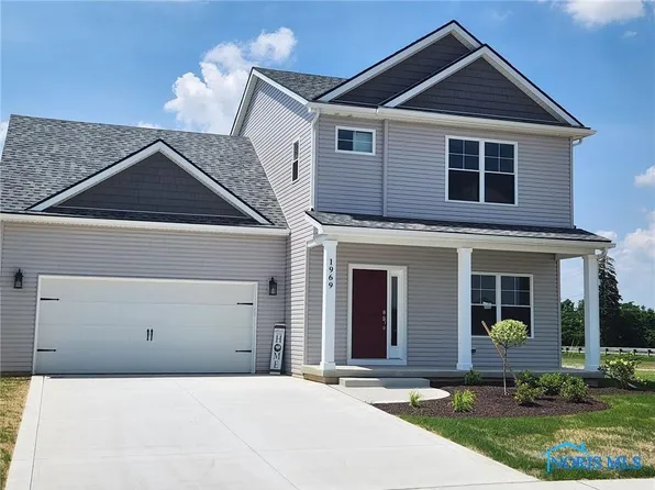 1969 Caleb Ct, Waterville, OH 43566