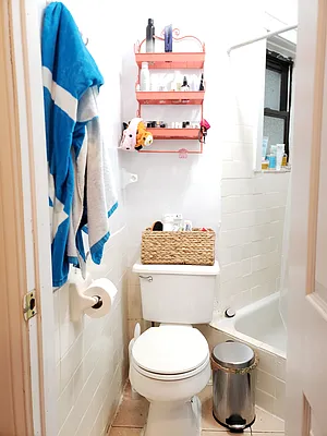 Rented by Signature Property Realty | media 30