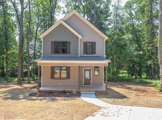 204 Cardinal Ct, Oxford, NC 27565