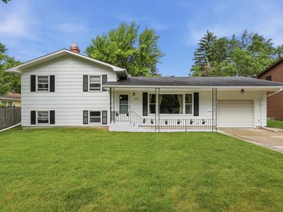 1915 11th St S, Moorhead, MN, 56560
