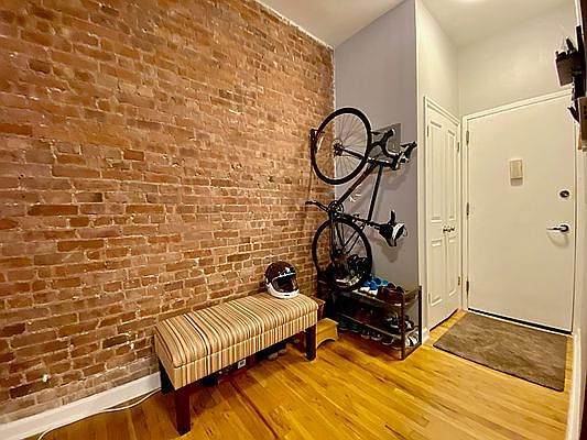 2nd image of 202 W 83rd St APT 4