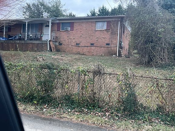 3rd image of 505 Union Ave