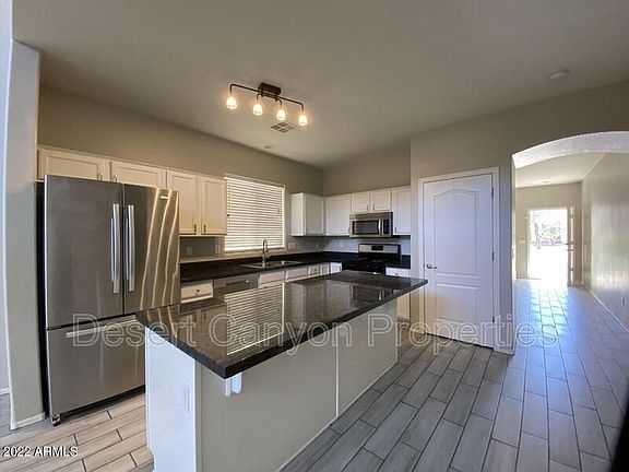 3rd image of 44248 W Oster Dr
