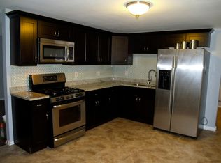 428 E Birch Dr, Glenwood, IL