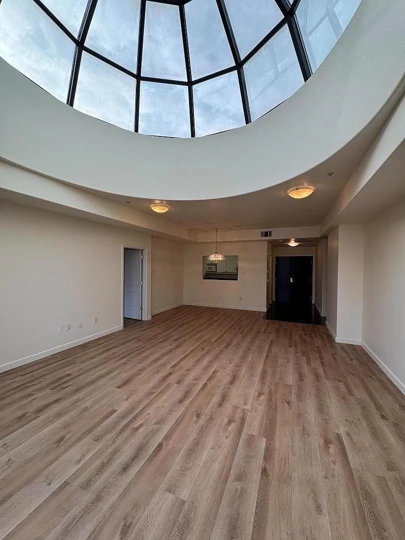 200 Sheridan Ave APT 408 photo 1