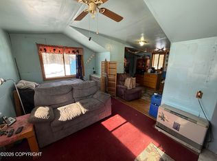 18541 E Wooded Pl, Talkeetna, AK 99676