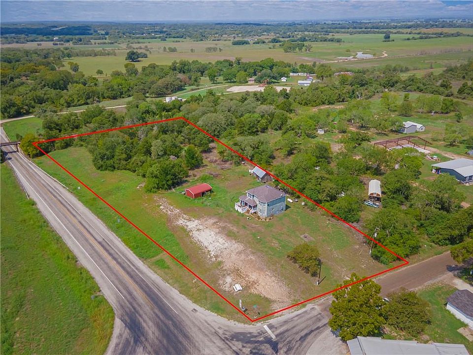 117 W Point Loop, West Point, TX 78963 | MLS #2441838 | Zillow