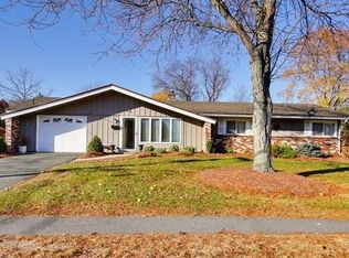 16 Bradford Rd, Hudson, MA 01749