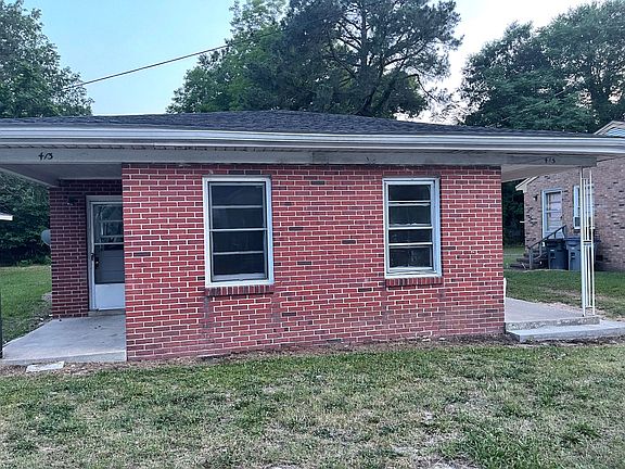 2nd image of 413 Dexter St #413