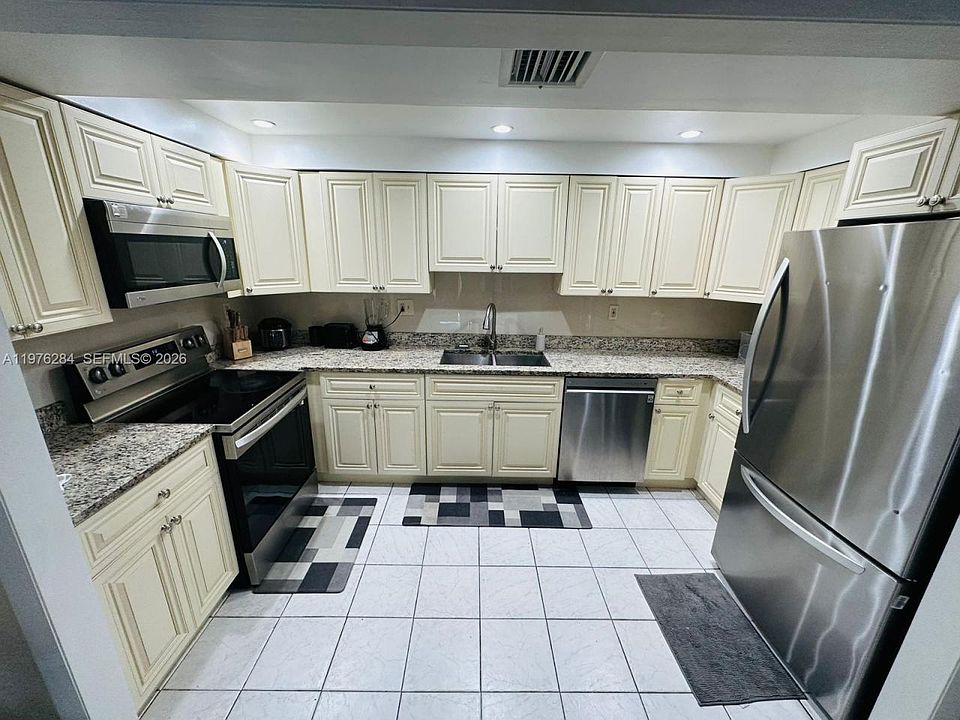 1st image of 846 NW 81st Ter #6