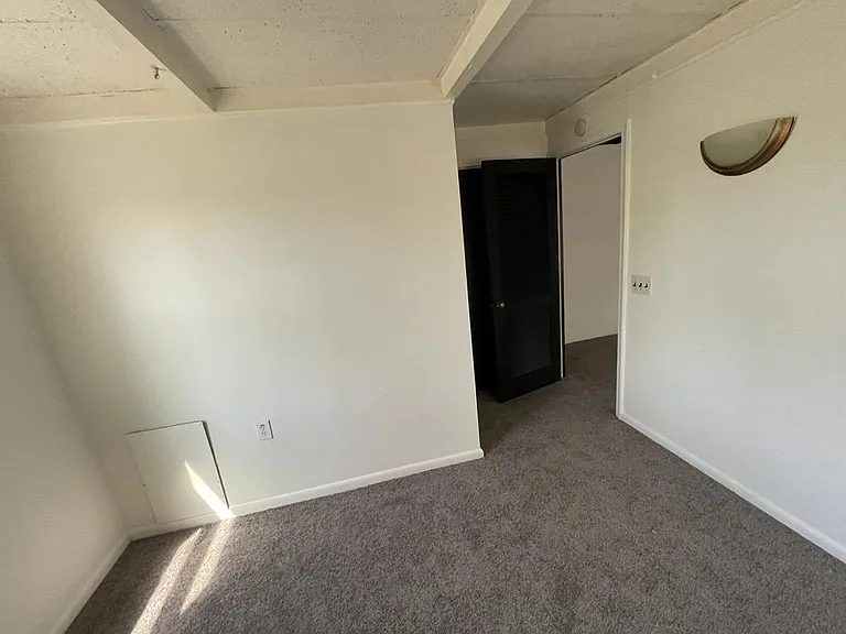 5707 Woodward St #6 — Photo 8