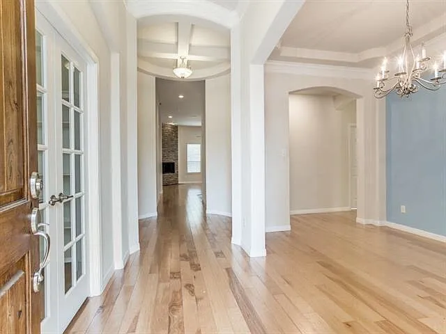 954 Pheasant Dr — Photo 5