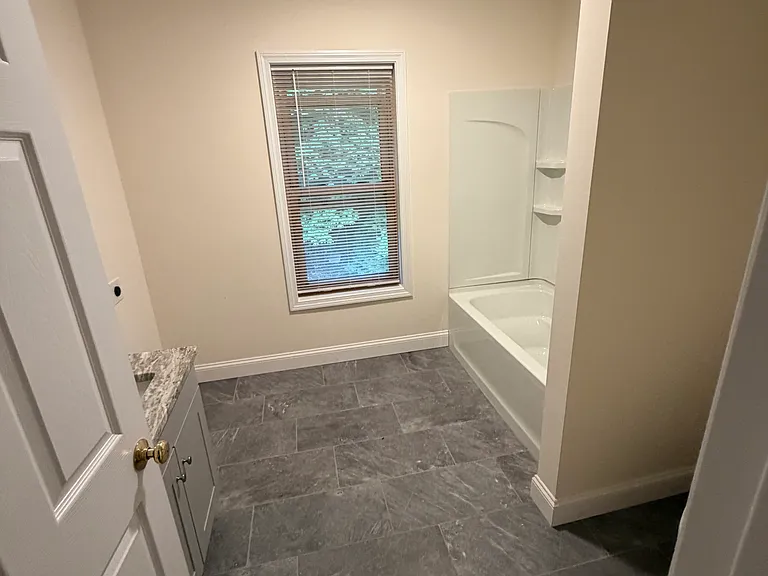 7 Oak St #1 — Photo 6